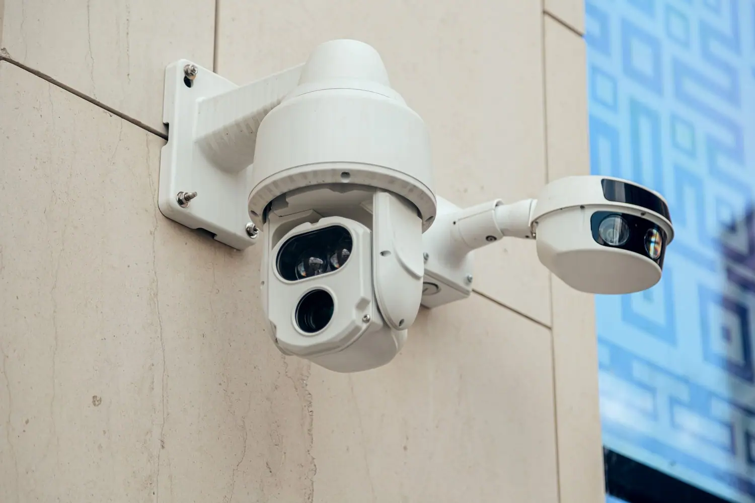 Kamera bezpieczeństwa wybór systemu monitoringu